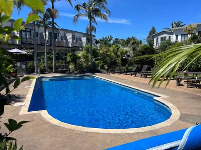 28/92 Bush Road, Albany