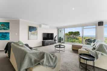 9/898-900 Papamoa Beach Road, Papamoa