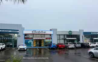 High Profile Showroom & Warehousing