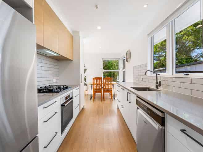 84 Helena Street, MASSEY