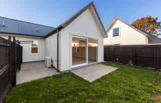 4/209 Hastings Street East, Waltham