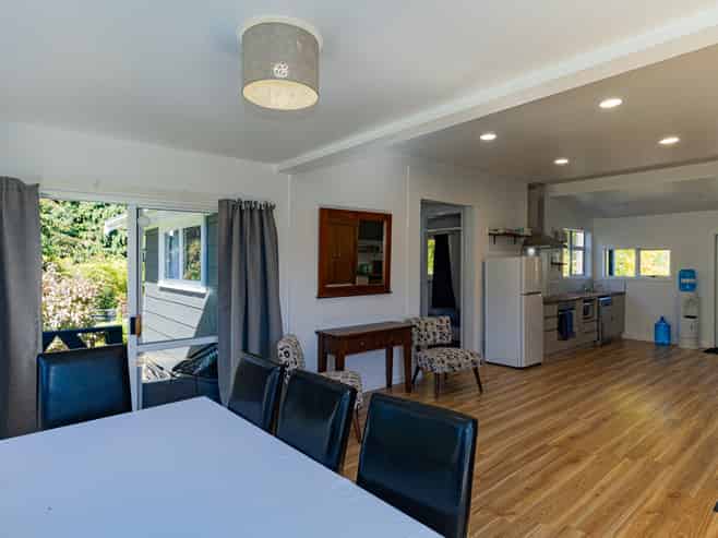 1465 State Highway 49, Tangiwai