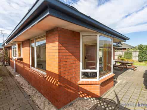 2/3 Lantern Lane, Halswell