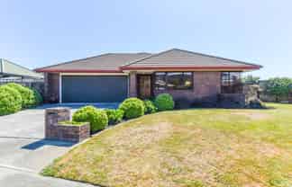 3 Maple Crescent, Richmond