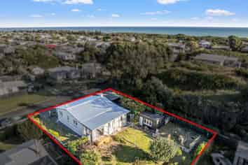 15 Taupata Street, Castlecliff