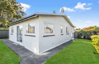 15 Taupata Street, Castlecliff