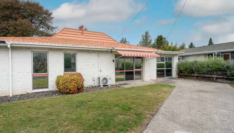 71A Tuhikaramea Road, Dinsdale