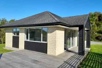 Auckland - Address withheld