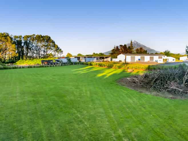 Lot 1,2&3, 489 Broadway, Stratford