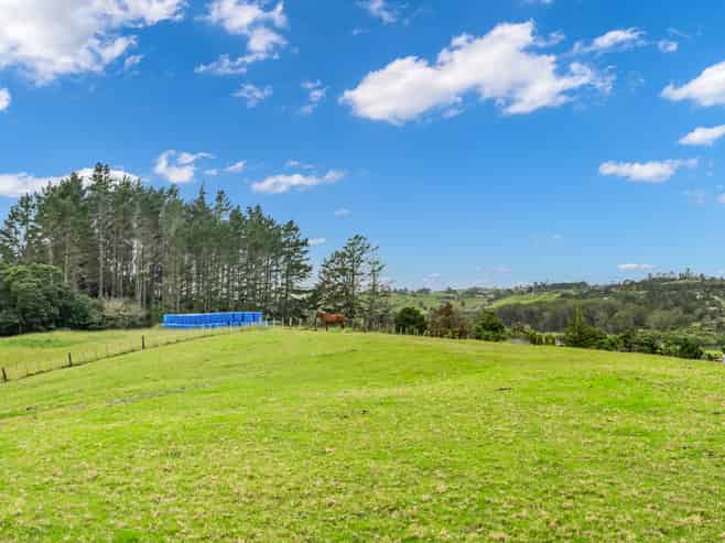 35 Boundary Road, Hikurangi