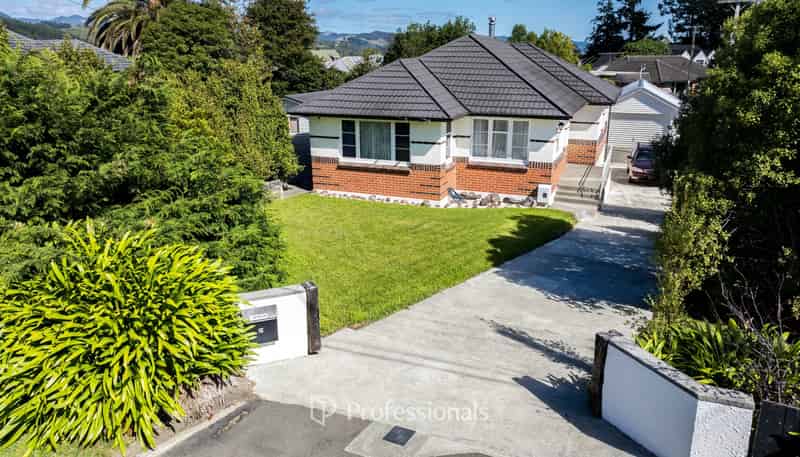 21 Akatarawa Road, Brown Owl
