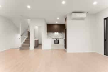  Johns Creek Crescent, Silverdale