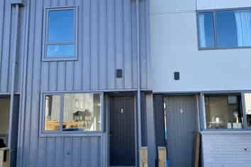 3 Te Ara O Te Amo Hohipene, Petone