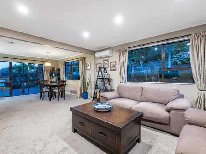 61 Albatross Close, Whitby