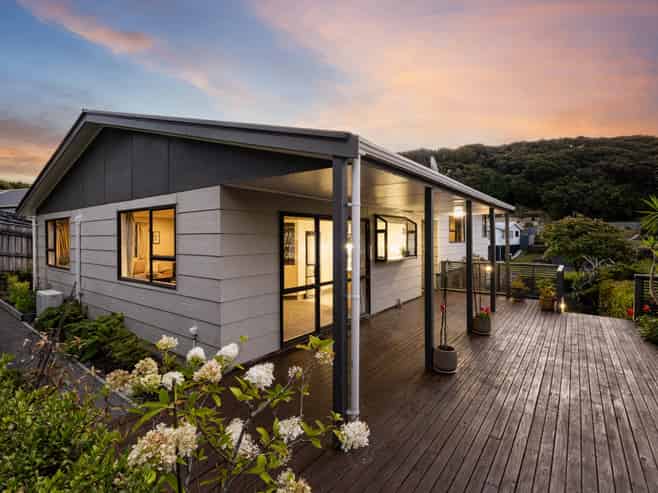 61 Albatross Close, Whitby