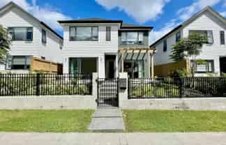  Bonair Crescent, Silverdale