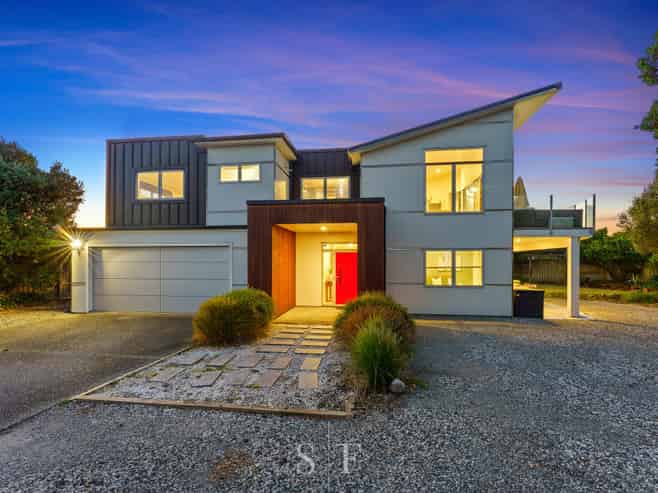 155 Field Way, WAIKANAE BEACH