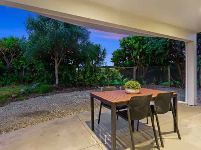 155 Field Way, WAIKANAE BEACH