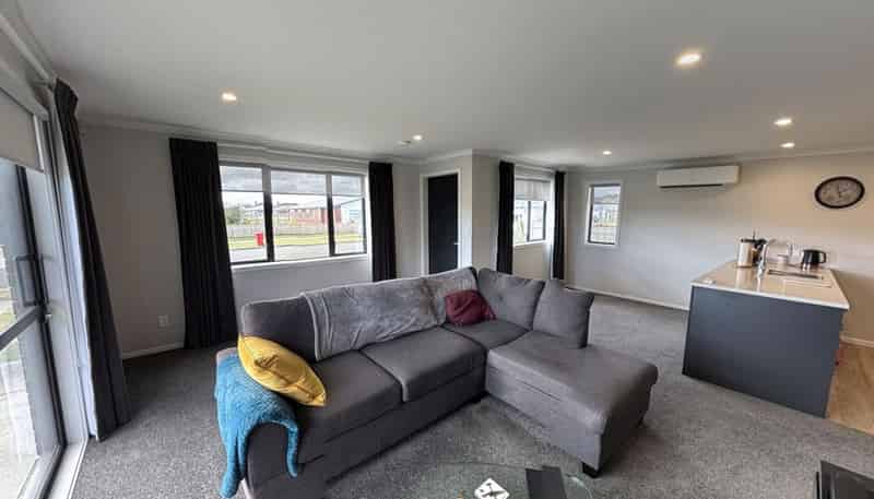 93 Hinemoa Street, Levin