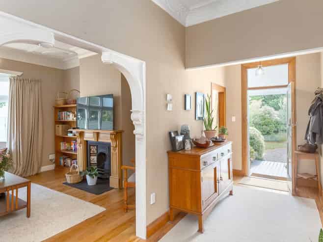 82 Harrison Street East, Featherston