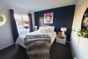 17 Roberts Road, Winton