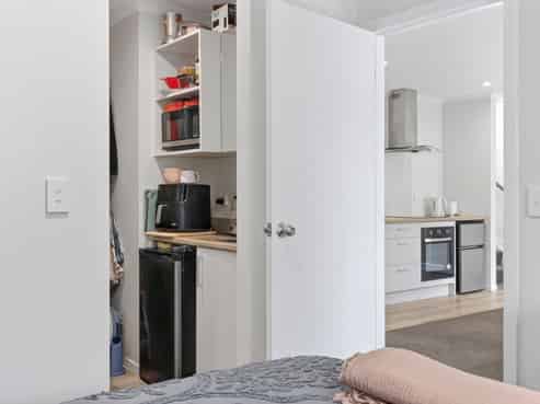 2/7 Greta Street, Glenview