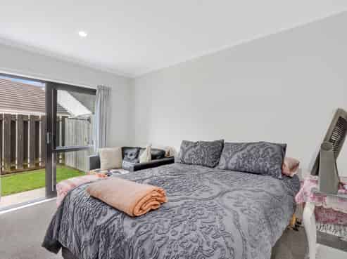 2/7 Greta Street, Glenview