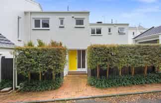 11/8 Hamilton Road, Herne Bay