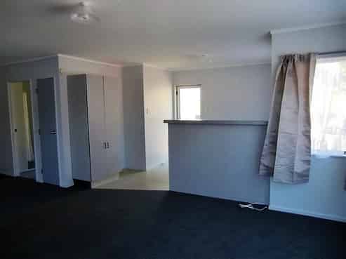 3/4 Euclid Street, Vogeltown