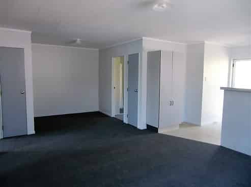 3/4 Euclid Street, Vogeltown