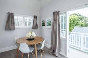 14 Hall Street, Newtown