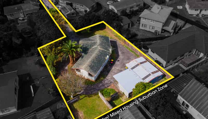 16 Brightwell Street, Papakura