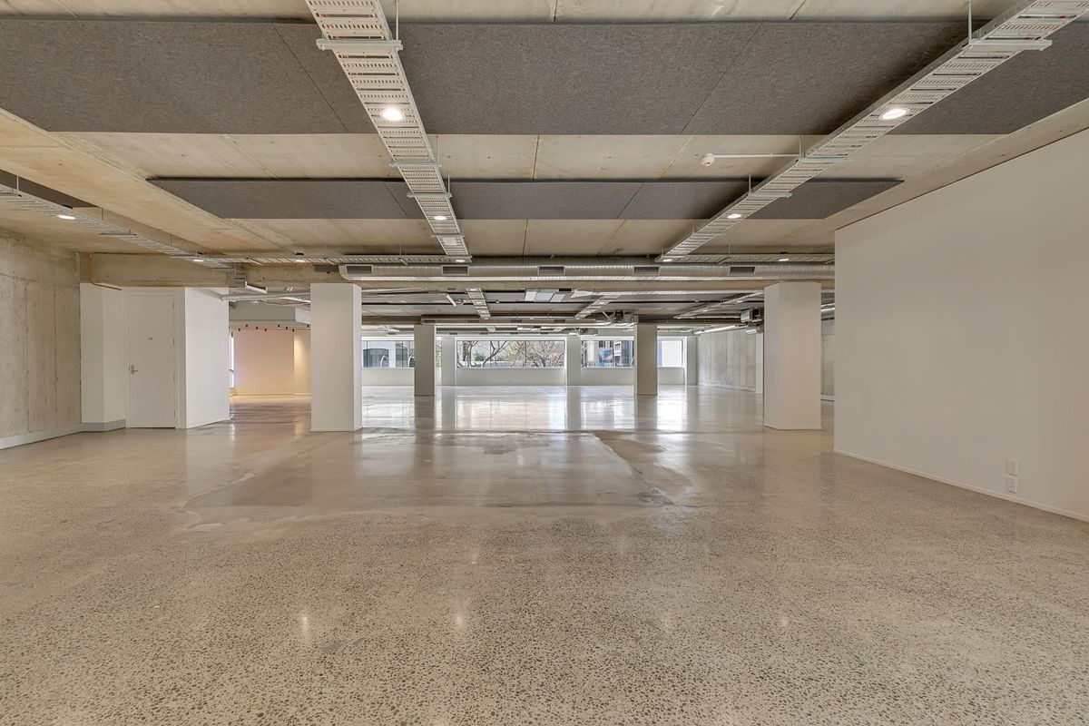 Golden Mile Office/ Retail Opportunity – pohled 5