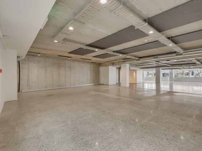 Golden Mile Office/ Retail Opportunity