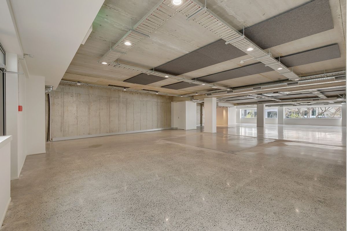 Golden Mile Office/ Retail Opportunity – pohled 6