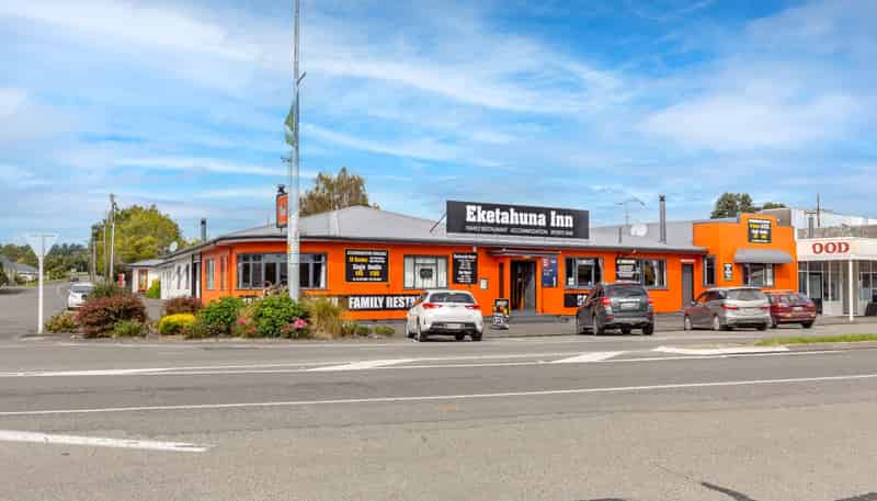42 Main Street, Eketahuna