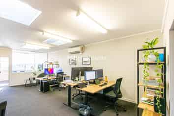 Top Quality Milford Office