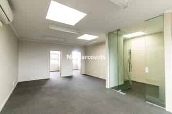 Top Quality Milford Office