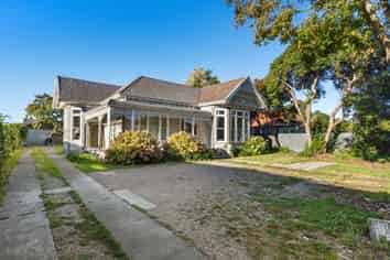 83 Opawa Road, OPAWA