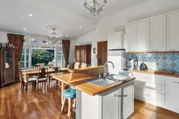 83 Opawa Road, OPAWA