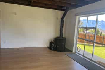 B/16 Greenstone Place, Fernhill/Sunshine Bay