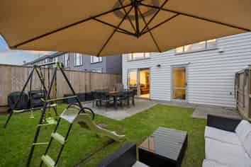 27 Forbes McCammon Drive, Swanson