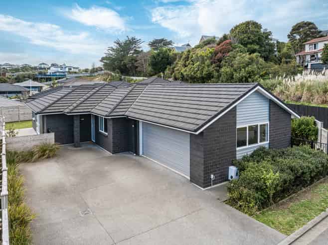 33 Tradewinds Drive, Whitby