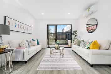 16 Papatahi Lane, Flat Bush