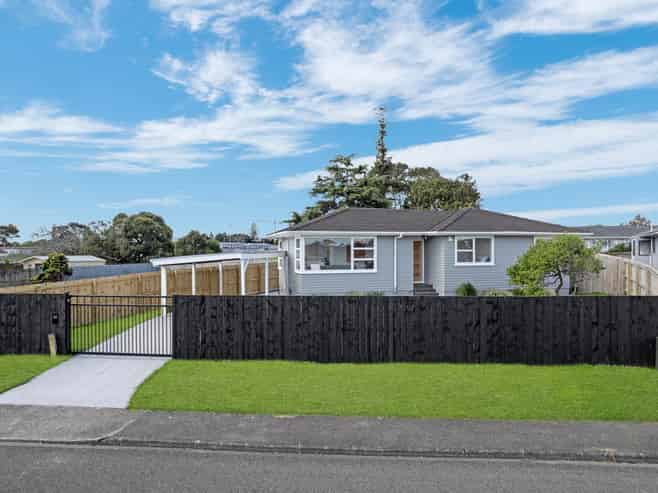 80 Chichester Drive, Rosehill
