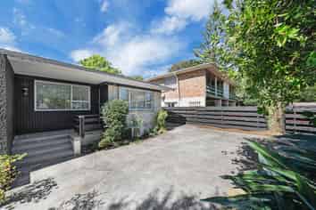 95 Te Atatu Road, Te Atatu South