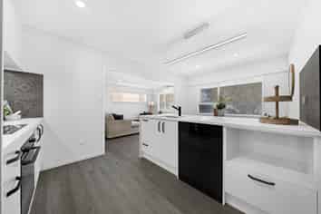 95 Te Atatu Road, Te Atatu South