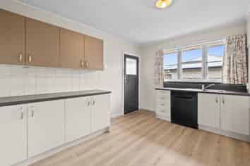 72 Grove Street, Tinwald