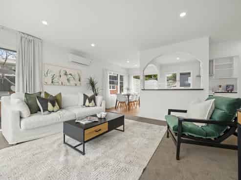 21 Howard Hunter Avenue, Saint Johns