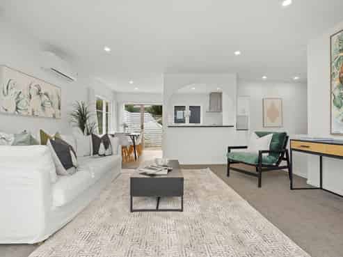 21 Howard Hunter Avenue, Saint Johns